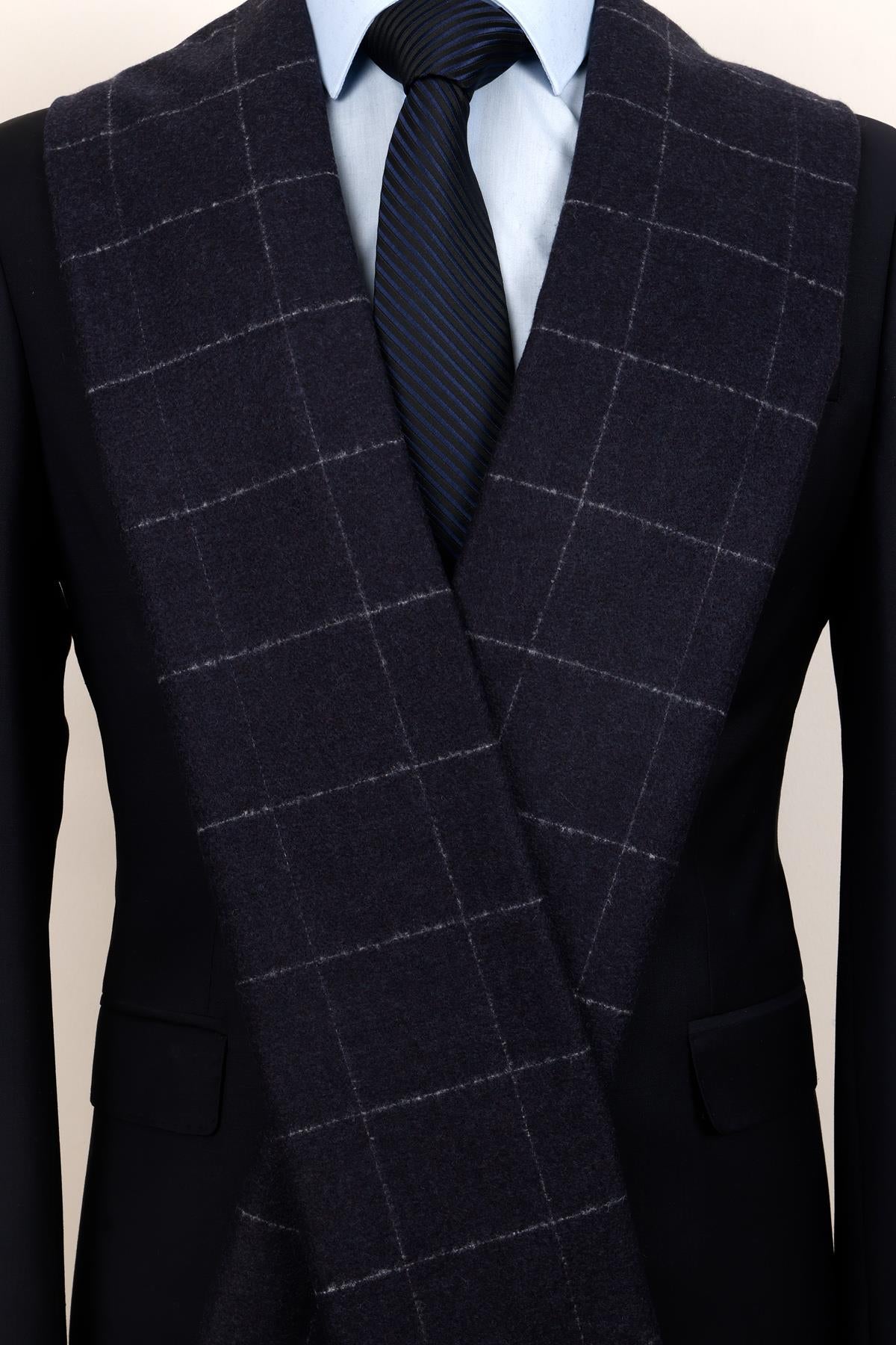 Esgue Yünlü Lacivert Beyaz Ekose Kaşkol - Otantik ve Şık Erkek Atkı