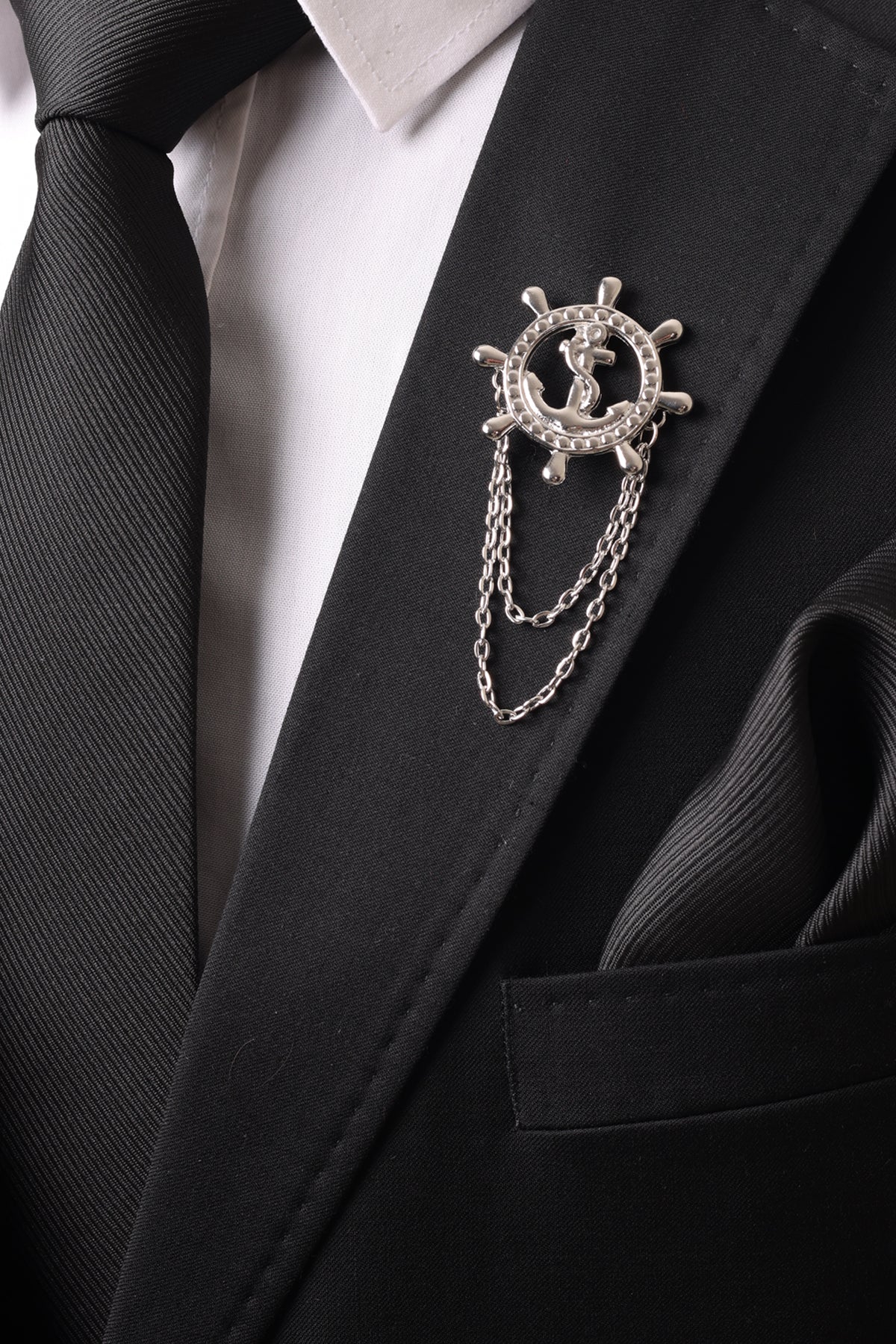 Esgue Zincirli Dümen Yaka Broş