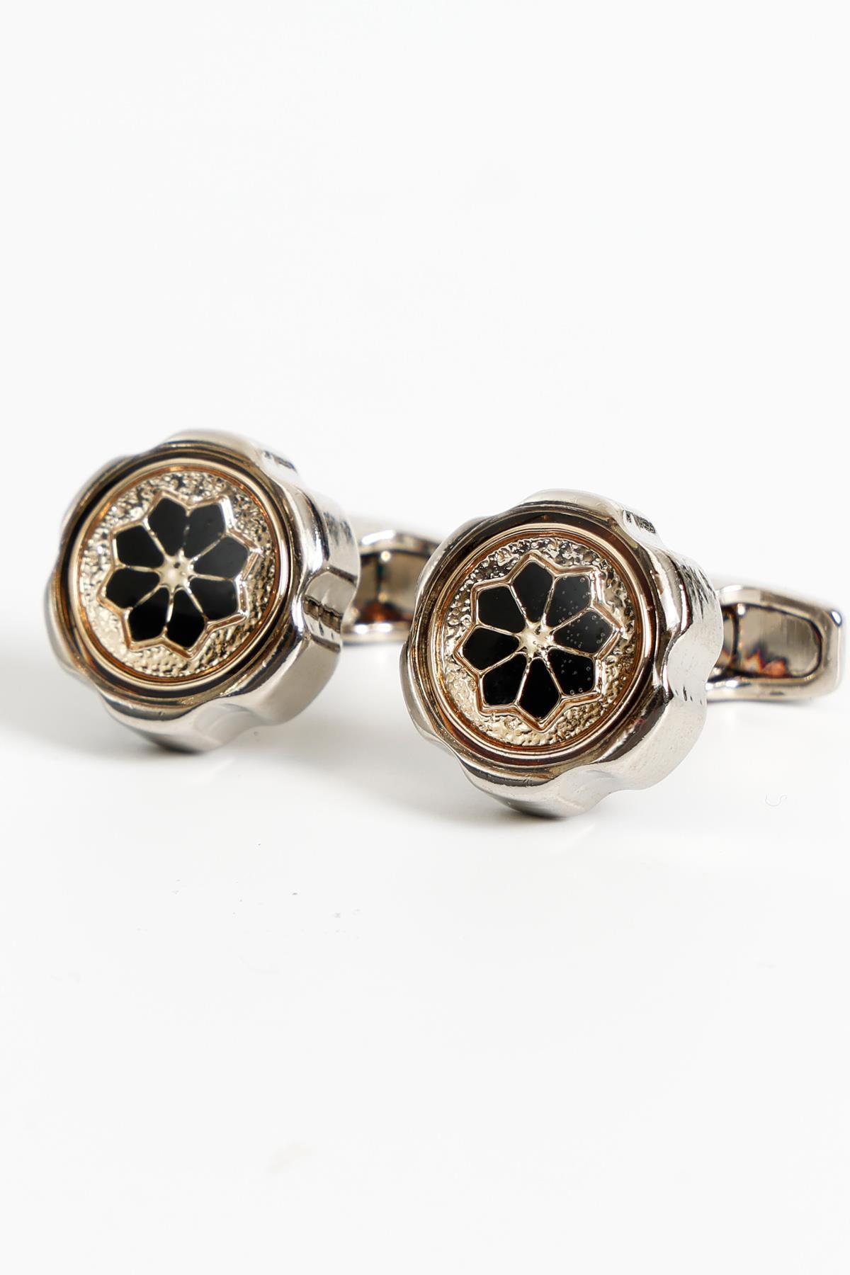 Esgue Gümüş Renk Gold Yuvarlak Desenli Kol Düğmesi KD:7005