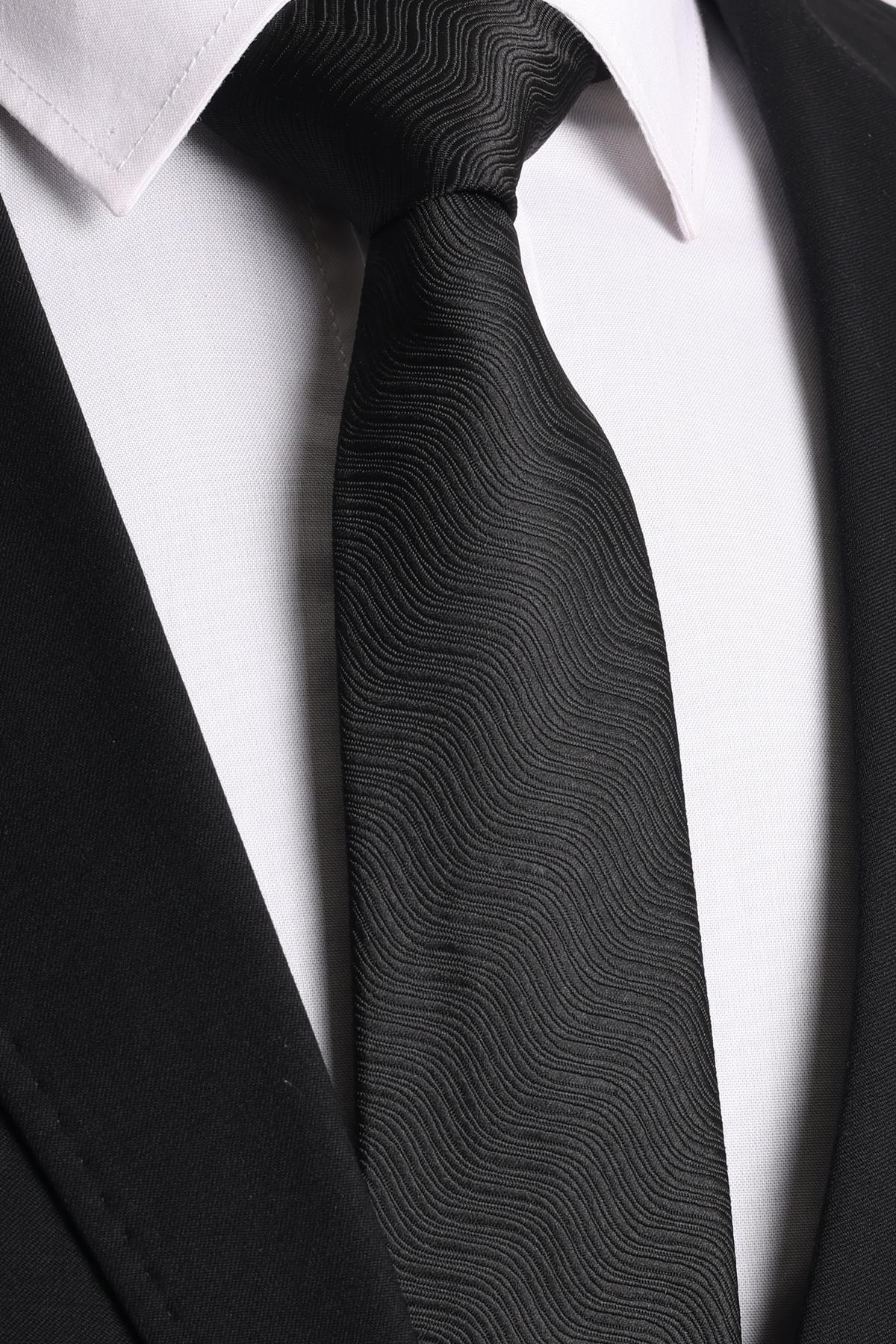 Esgue Hand Made 7.5 cm Siyah Desenli Kravat