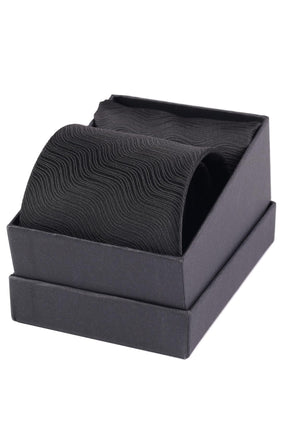 Esgue 7.5 cm Siyah Desenli Kravat Mendil Broş Hediye Seti