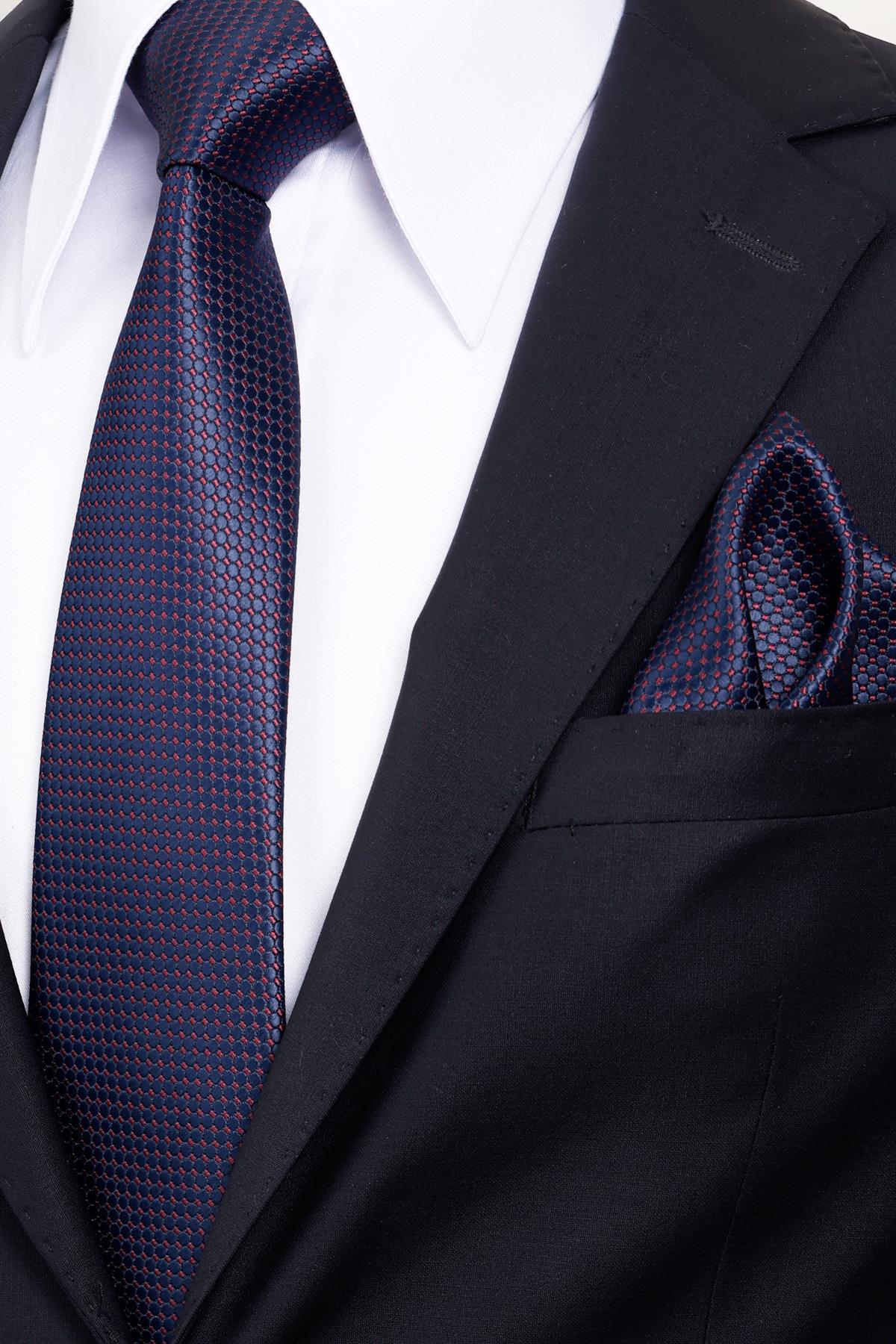 Esgue 8 Cm Klasik Geniş Hand Made Lacivert - Bordo Nokta Desen Mendilli Kravat