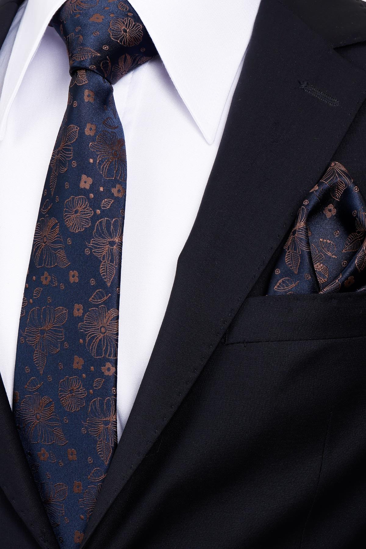 Esgue 8 Cm Klasik Geniş Hand Made Lacivert - Kahverengi Çiçek Desen Mendilli Kravat
