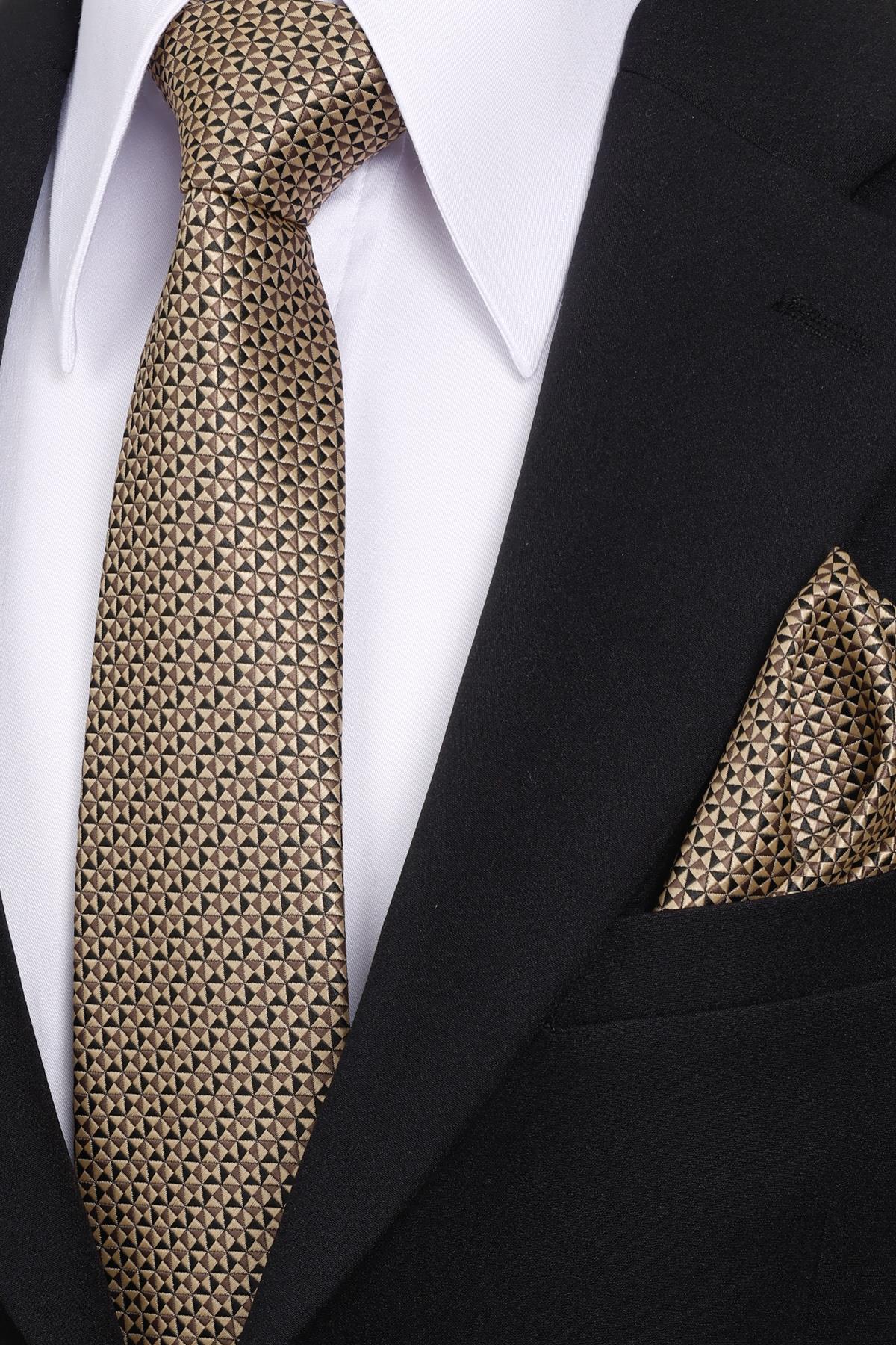 Esgue 8 Cm Klasik Geniş Hand Made Siyah - Bej Geometrik Desen Mendilli Kravat