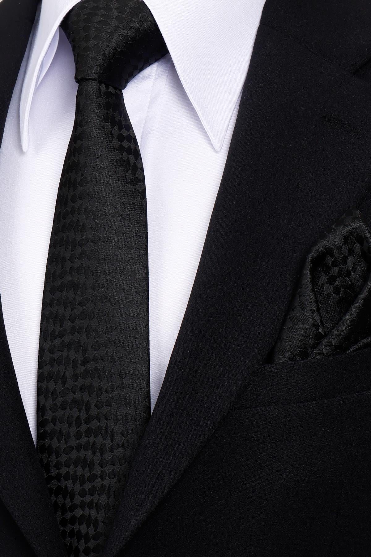 Esgue 8 Cm Klasik Geniş Hand Made Siyah Gölge Desenli Mendilli Kravat