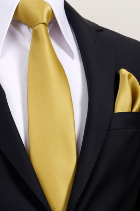 Esgue 8 cm Klasik Saten Mendilli Kravat – Farklı Renk Seçeneği, Özel Hediye Kutusunda Premium Erkek Kravat