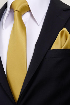 Esgue 8 cm Klasik Saten Mendilli Kravat – Farklı Renk Seçeneği, Özel Hediye Kutusunda Premium Erkek Kravat