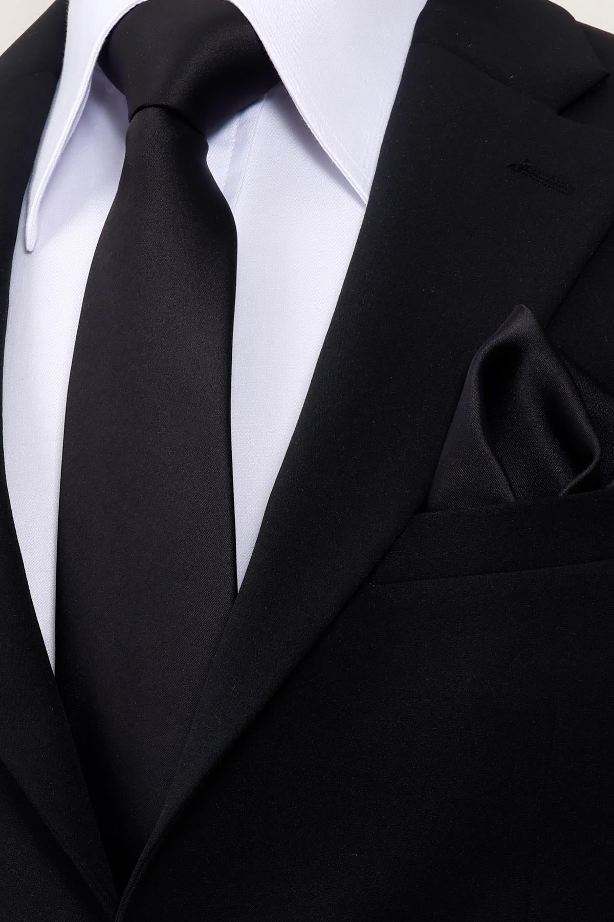 Esgue 8 cm Klasik Saten Mendilli Kravat – Farklı Renk Seçeneği, Özel Hediye Kutusunda Premium Erkek Kravat