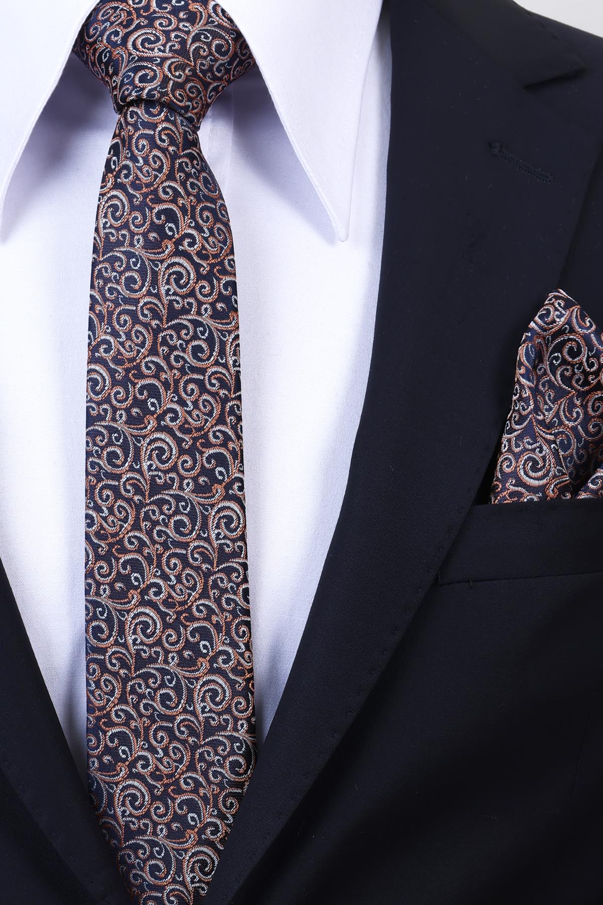 Esgue Hand Made 6 cm Slim Desenli Lacivert Kiremit Renk Mendilli İnce Kravat